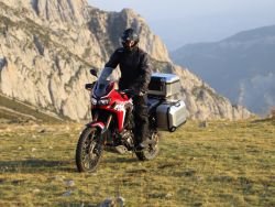 Boční hliníkový kufr na motorku SHAD Terra TR47 D0TR47100L levý