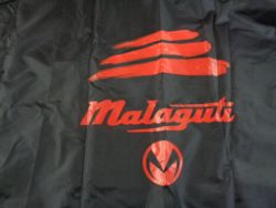 Krycí plachta na moto Malaguti
