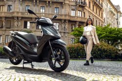 MORBIDELLI - SC 125LX - BÍLÁ MORBIDELLI - SC 125LX - BÍLÁ