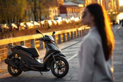 MORBIDELLI - SC 125LX ČERNÁ