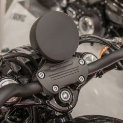 SWM - CUSTOM V1200 STORMBREAKER - ČERNÁ