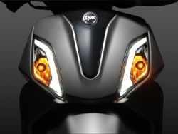SYM Symphony ST 125i A/C CBS – BÍLÁ - Skútr s CBS a LED
