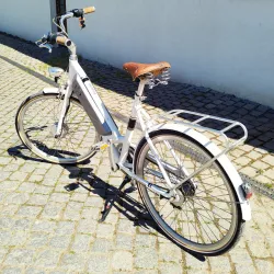 BENELLI - CLASSICA 26´ BÍLÁ - ELEKTROKOLO - Poslední kus