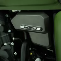 SWM SIDECAR 525 Military Green – Robustní off-road motocykl s postranním vozíkem