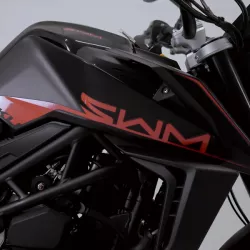 SWM HOKU 400 Černá – Výkonný terénní motocykl pro dobrodruhy