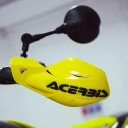 SWM - SM 125 R ŽLUTÁ-ČERNÁ – lehký supermoto motocykl 125ccm pro A1, ideální na silnici i do města