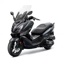 SYM Cruisym Alpha 125 – matná černá - stylový a úsporný sportovně-cestovní skútr s LED světly