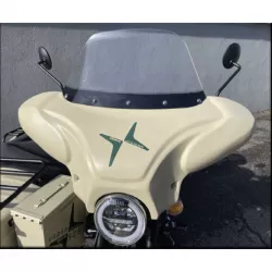 SWM Plexi štít (sada) pro Urban 525 – Krémová – ochrana a styl pro váš motocykl