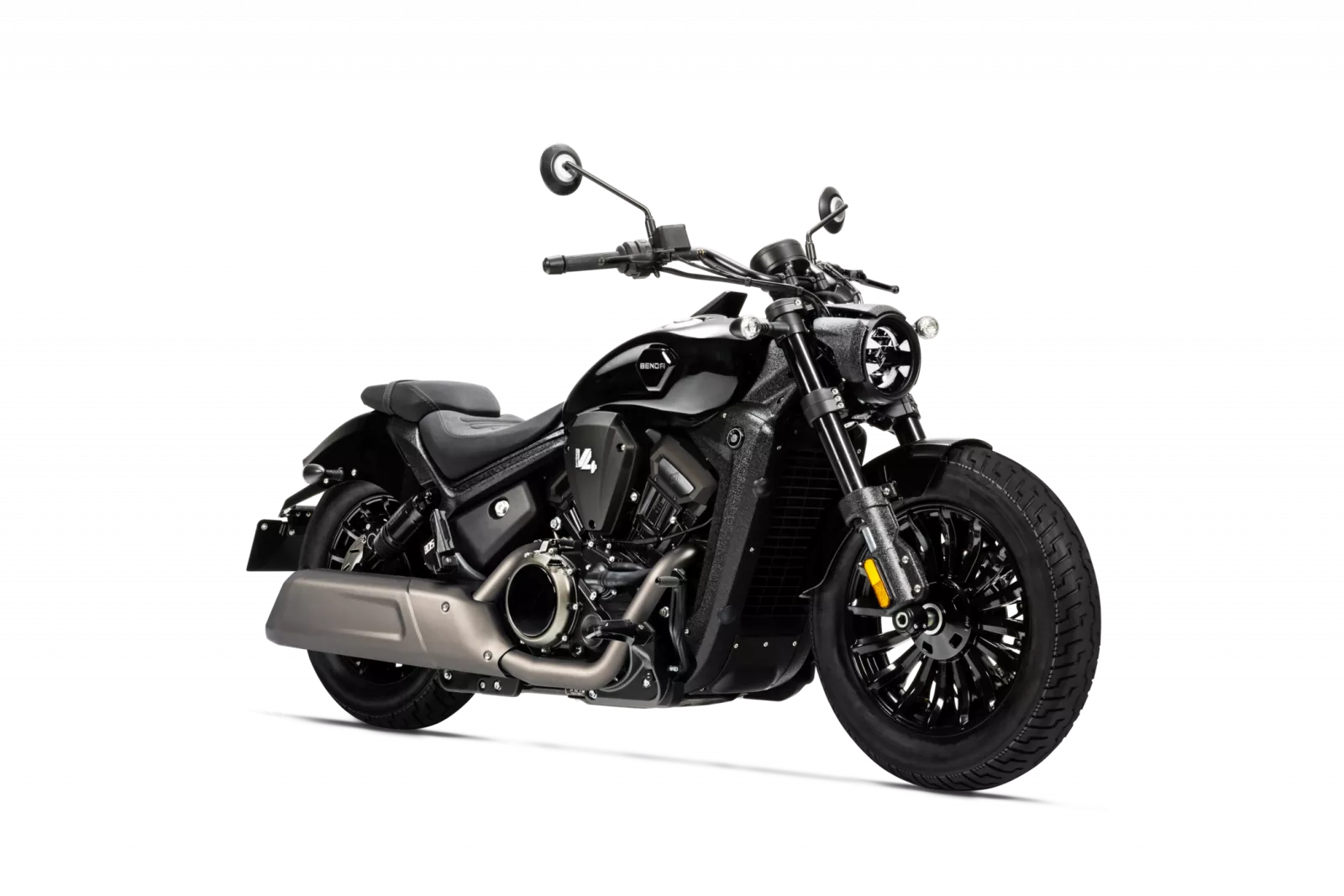 BENDA - DARKFLAG 500 ČERNÁ - revoluční tech-cruiser BENDA MOTOR