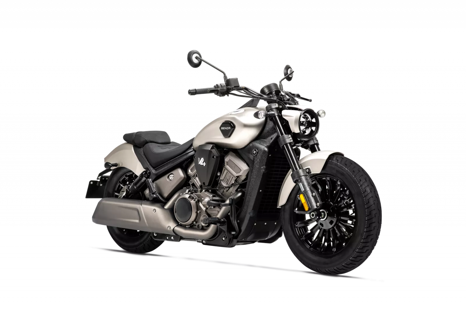 BENDA - DARKFLAG 500 ZLATÁ - revoluční tech-cruiser BENDA MOTOR