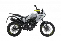 BKX 125 NORDIC WHITE - lehký dobrodružný motocykl pro mladé jezdce, univerzální a snadno ovladatelný parťák na asfalt i do terénu s jedinečným designem