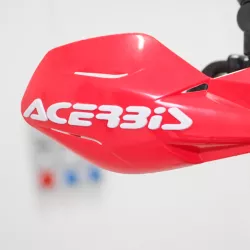 SWM - SM 125 R ČERNÁ-ČERVENÁ - lehký supermoto motocykl 125ccm pro A1, ideální na silnici i do města
