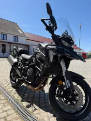 BENELLI - TRK 702 ANTHRACITE GREY - PŘEDVÁDĚCÍ MOTOCYKL