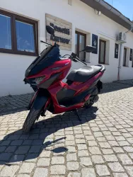 JET X 125 L/C ABS ČERVENÁ - PŘEDVÁDĚCÍ SKÚTR SYM