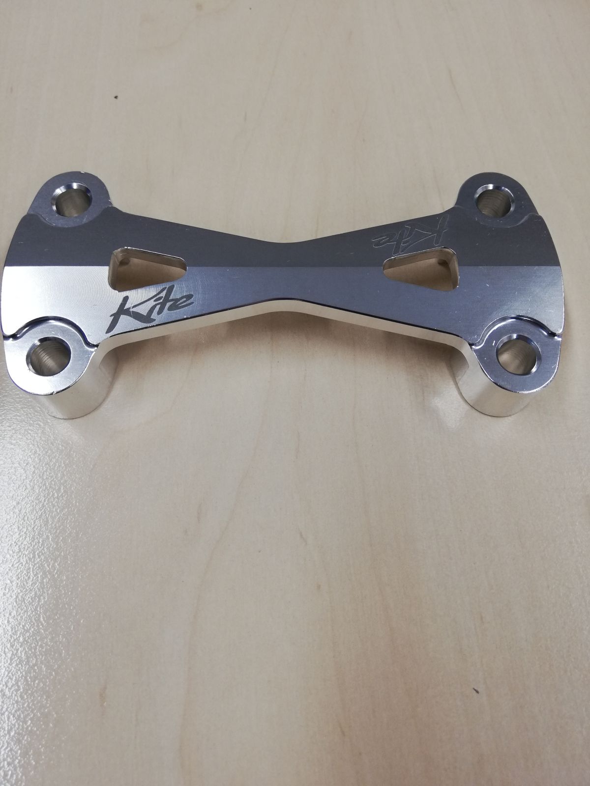 CNC horní držák řidítka pro SE, RS300 / RS500 / SM500
