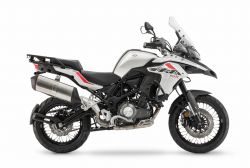 BENELLI - TRK 502 X (Adventure) - BÍLÁ