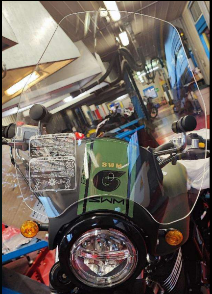 WINDSHIELD FOR SIX6