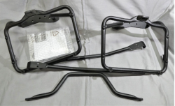 Držáky ke kufrům F000P05175 na motocykl Superdual 600 T