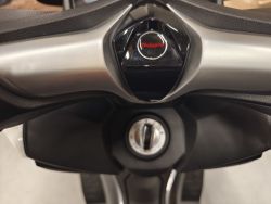 MALAGUTI - MADISON 125 ABS - TORO BLACK